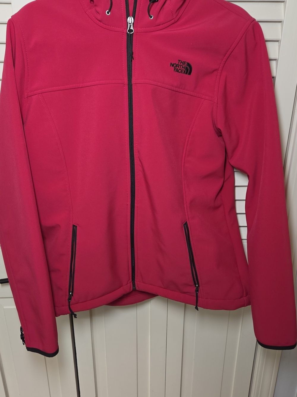 The North Face Women's Bright Pink Softshell Ski Jacket